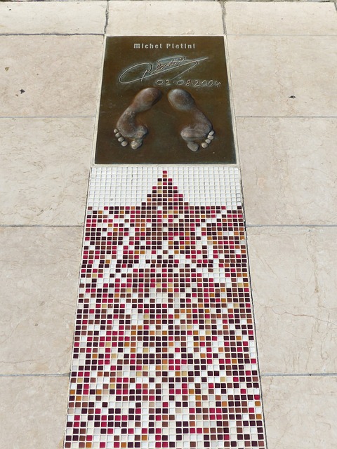巨星