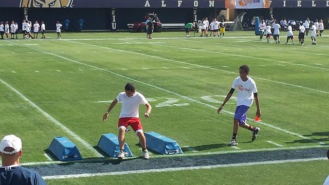 新老交替需 新老交替需